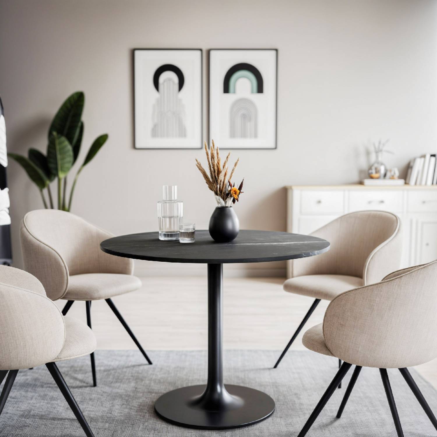 GELA runder Massivholztisch mit Gestell